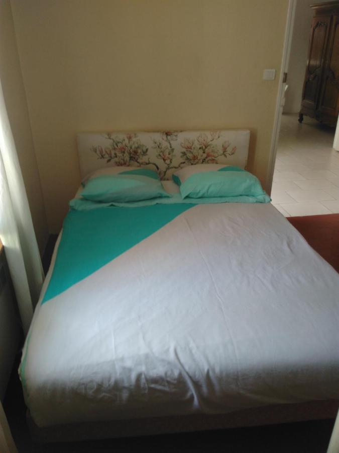 Crew Lighthouse Hostel Antibes