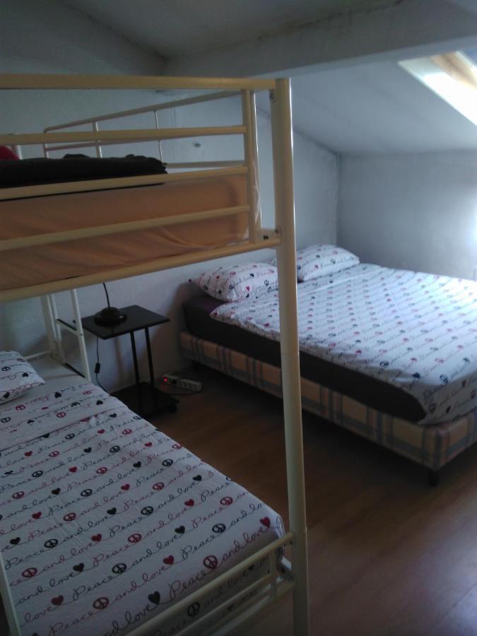 Crew Lighthouse Hostel *